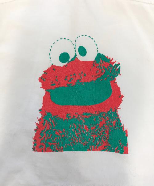 キャラクターTシャツ（キャラクターTシャツ）キャラクターTシャツ (キャラクターTシャツ) SESAME STREET(セサミストリート) キャラクターTシャツ ホワイト サイズ:表記なしの古着・服飾アイテム