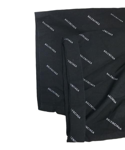 BALENCIAGA（バレンシアガ）BALENCIAGA (バレンシアガ) オールオーバーロゴシャツ ブラック サイズ:38の古着・服飾アイテム