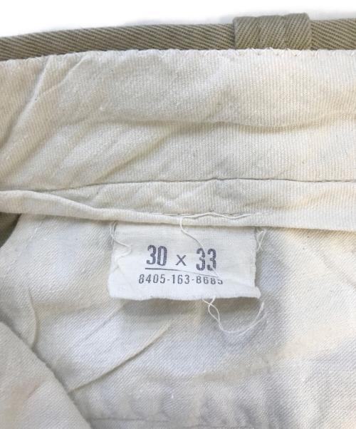 VINTAGE MILITARY（ヴィンテージ ミリタリー）VINTAGE MILITARY (ヴィンテージ ミリタリー) US ARMY チノパン カーキ サイズ:30×33の古着・服飾アイテム