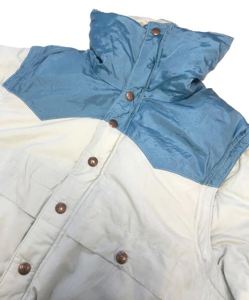 Powderhorn Mountaineering（パウダーホーン マウンテニアリング）Powderhorn Mountaineering (パウダーホーン マウンテニアリング) ダウンジャケット ベージュ×ブルー サイズ:Ｌの古着・服飾アイテム