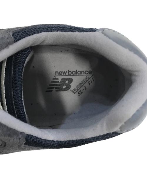 NEW BALANCE（ニューバランス）NEW BALANCE (ニューバランス) ローカットスニーカー グレー サイズ:USA9.5/UK9/EUR43の古着・服飾アイテム