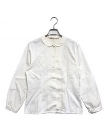COMME des GARCONS（コムデギャルソン）の古着「フラワー刺繍丸襟シャツ」｜ホワイト