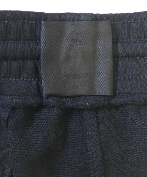 GIVENCHY（ジバンシィ）GIVENCHY (ジバンシィ) ロゴ スウェットハーフパンツ ブラック サイズ:Lの古着・服飾アイテム