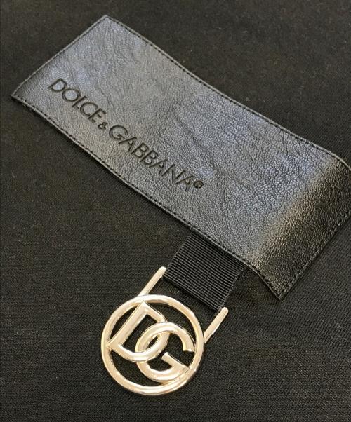 DOLCE & GABBANA（ドルチェ＆ガッバーナ）DOLCE & GABBANA (ドルチェ＆ガッバーナ) ロゴレザーパッチTシャツ ブラック サイズ:56の古着・服飾アイテム