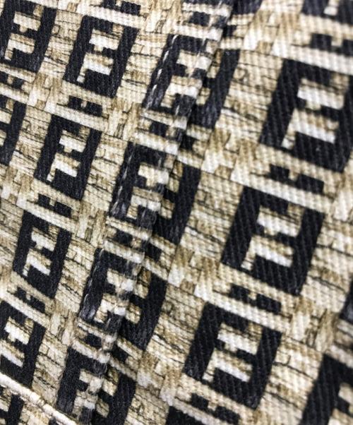 FENDI（フェンディ）FENDI (フェンディ) FFロゴモノグラムジャケット イエロー×ブラック サイズ:IT48/CN175/92A/KR95の古着・服飾アイテム