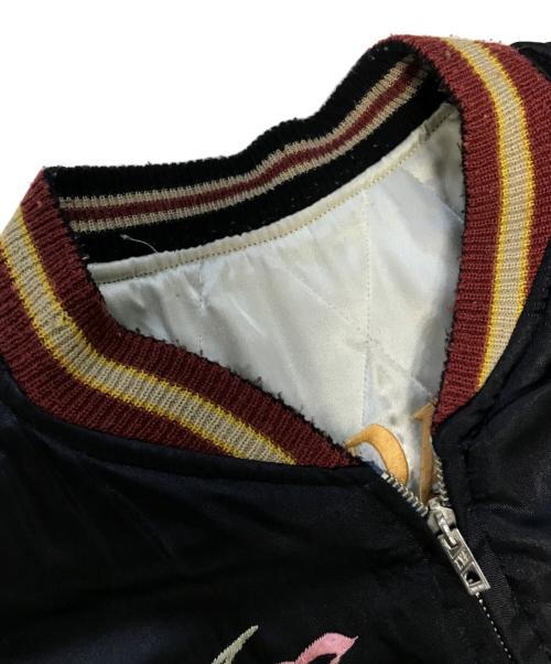 TAILOR 東洋（テーラー東洋）TAILOR 東洋 (テーラー東洋) スカジャン ブラック×ホワイト×レッド サイズ:SIZE XLの古着・服飾アイテム