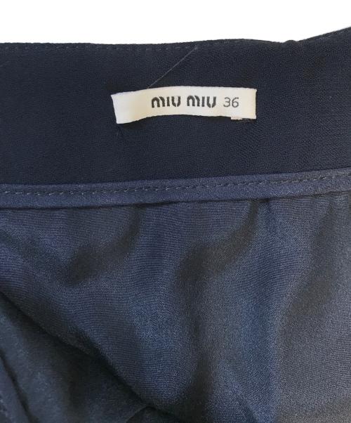 MIU MIU（ミュウミュウ）MIU MIU (ミュウミュウ) 装飾ミニスカート ネイビー サイズ:36の古着・服飾アイテム