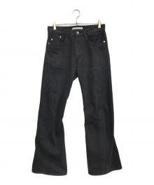 NVRFRGT（ネヴァーフォーゲット）の古着「3D Twisted Jeans」｜ブラック