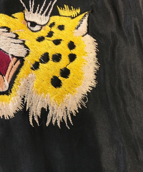 BEAMS（ビームス）BEAMS (ビームス) テーラー東洋 (テーラートウヨウ) 別注リバーシブルレオパードスカジャン ブラック×ブラウン サイズ:Ｌの古着・服飾アイテム