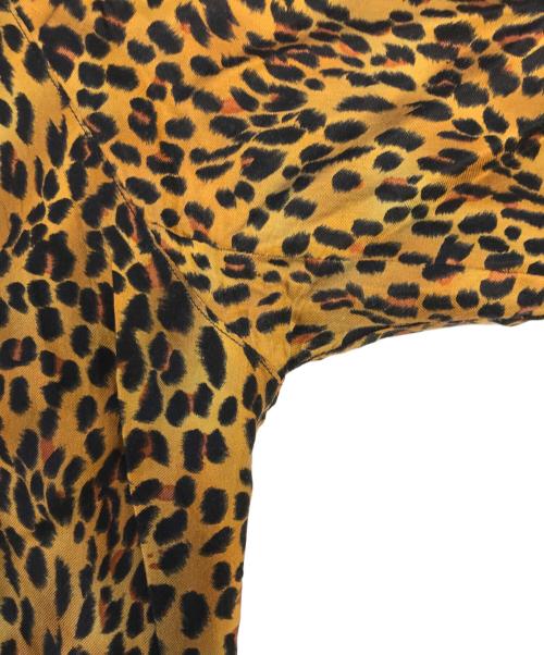 BEAMS（ビームス）BEAMS (ビームス) テーラー東洋 (テーラートウヨウ) 別注リバーシブルレオパードスカジャン ブラック×ブラウン サイズ:Ｌの古着・服飾アイテム