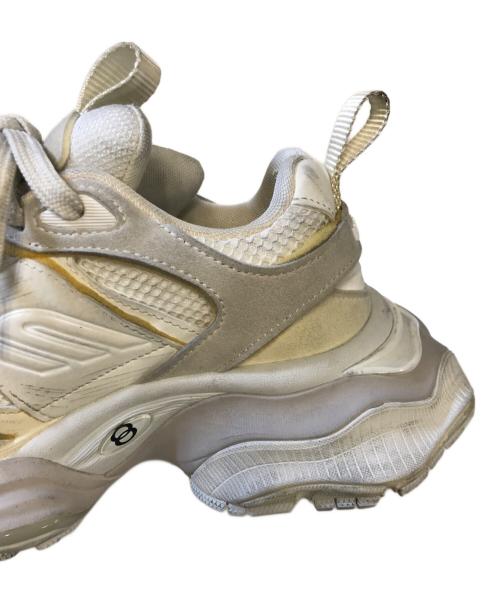 BALENCIAGA（バレンシアガ）BALENCIAGA (バレンシアガ) CARGO ホワイト サイズ:EUR37/UK4/USA7/JP24.5の古着・服飾アイテム