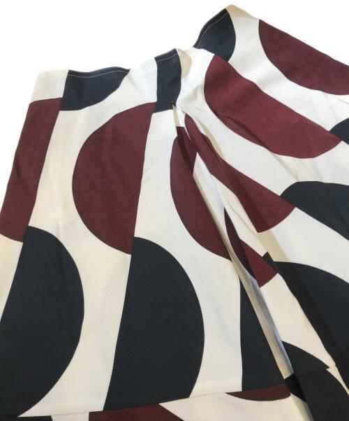 MARNI（マルニ）MARNI (マルニ) スカート ホワイト×ブラウン×ネイビー サイズ:38の古着・服飾アイテム