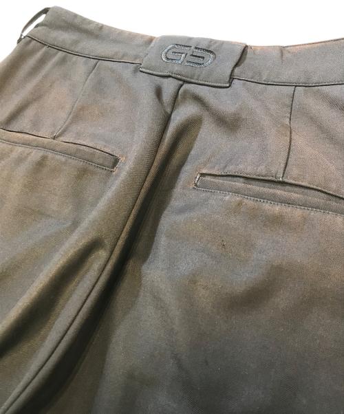 GOAT ESSENCE（ゴートエッセンス）GOAT ESSENCE (ゴートエッセンス) tuck flare pants ブラック サイズ:2の古着・服飾アイテム