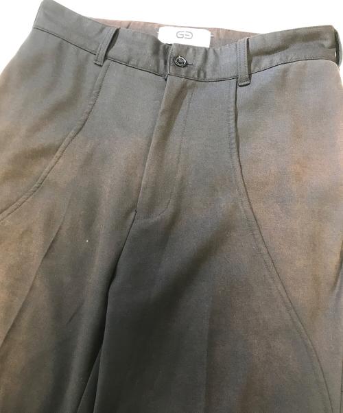 GOAT ESSENCE（ゴートエッセンス）GOAT ESSENCE (ゴートエッセンス) tuck flare pants ブラック サイズ:2の古着・服飾アイテム