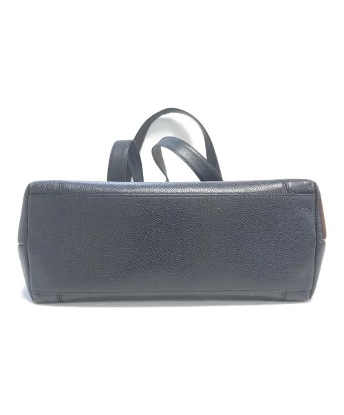 CHANEL（シャネル）CHANEL (シャネル) キャビアスキンロゴトートバッグ ブラックの古着・服飾アイテム