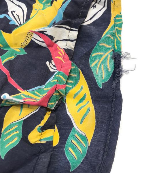 VINTAGE（ヴィンテージ）VINTAGE (ヴィンテージ) 推定50s 極楽鳥花柄アロハシャツ ブラック サイズ:不明の古着・服飾アイテム