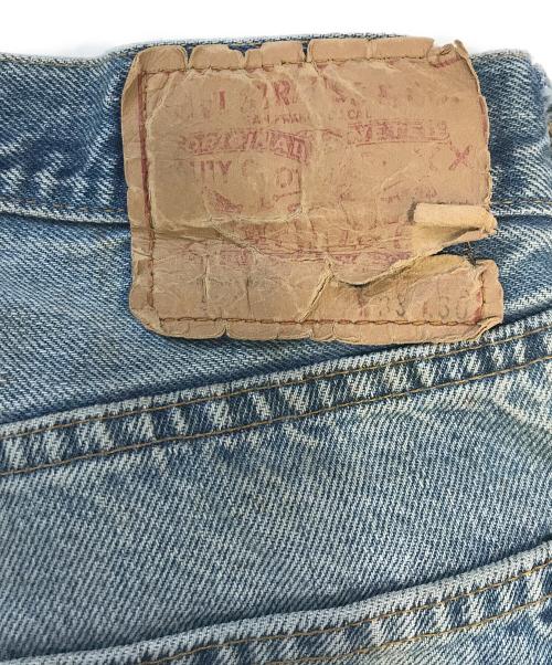 LEVI'S（リーバイス）LEVI'S (リーバイス) デニムパンツ インディゴ サイズ:W33 L30の古着・服飾アイテム