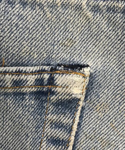 LEVI'S（リーバイス）LEVI'S (リーバイス) デニムパンツ インディゴ サイズ:W33 L30の古着・服飾アイテム