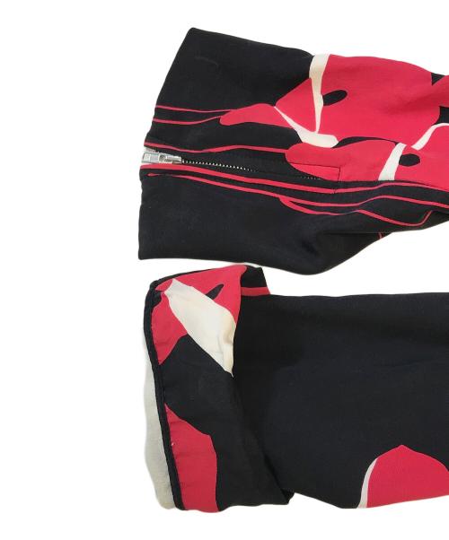 MIU MIU（ミュウミュウ）MIU MIU (ミュウミュウ) ジップアップフリルジャケット ブラック サイズ:36の古着・服飾アイテム