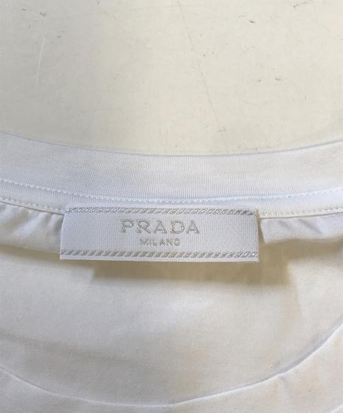 PRADA（プラダ）PRADA (プラダ) ロゴ刺繍Tシャツ ホワイト サイズ:Mの古着・服飾アイテム