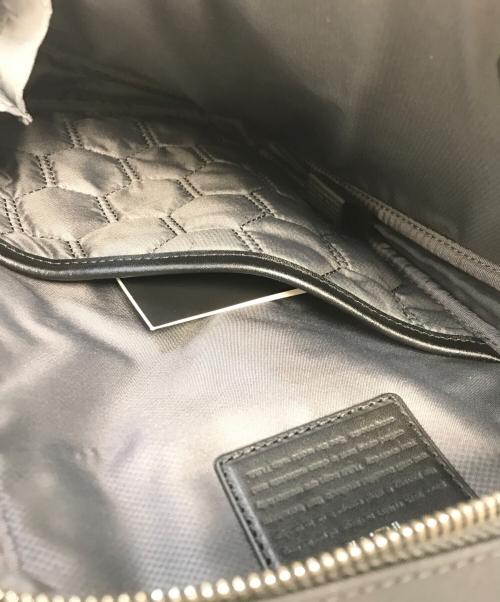 TUMI（トゥミ）TUMI (トゥミ) ショルダーバッグ ブラックの古着・服飾アイテム