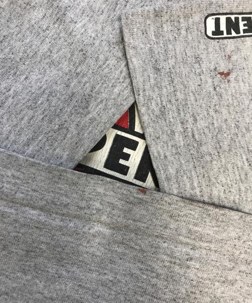 INDEPENDENT（インディペンデント）INDEPENDENT (インディペンデント) 00sプリントTシャツ グレー サイズ:Sの古着・服飾アイテム