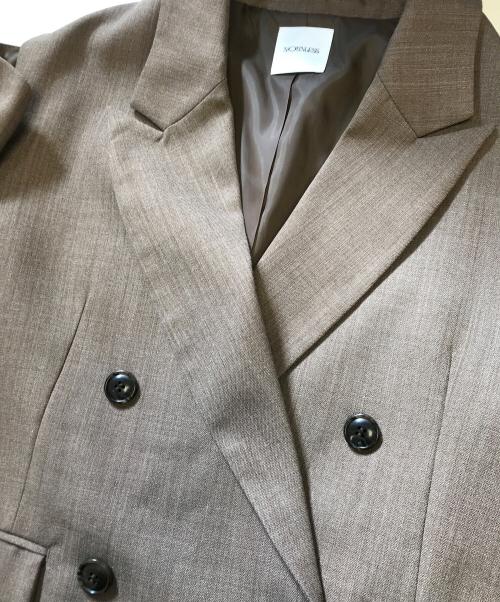 NOUNLESS（ナウンレス）NOUNLESS (ナウンレス) SHOULDER SLIT TAILORED JACKET ブラウン サイズ:1の古着・服飾アイテム