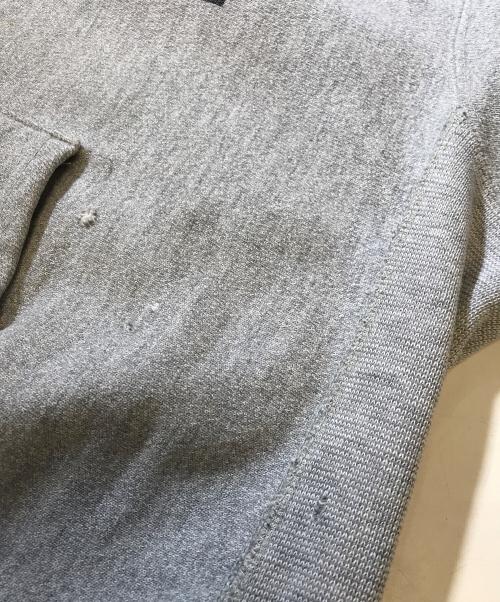 Champion（チャンピオン）Champion (チャンピオン) 前Vリバースウィーブパーカー グレー サイズ:Mの古着・服飾アイテム