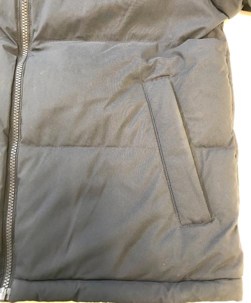 THE NORTH FACE（ザ ノース フェイス）THE NORTH FACE (ザ ノース フェイス) リバーシブルダウンジャケット ネイビー サイズ:Sの古着・服飾アイテム