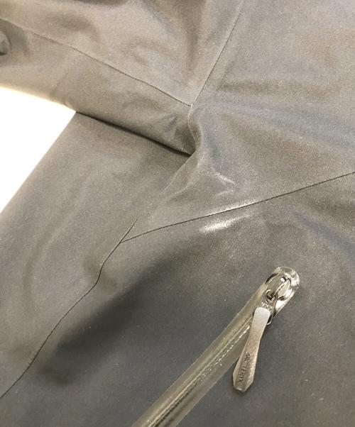 ARC'TERYX（アークテリクス）ARC'TERYX (アークテリクス) BETA JACKET ブラック サイズ:Sの古着・服飾アイテム