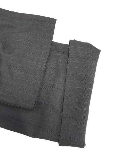 GIVENCHY（ジバンシィ）GIVENCHY (ジバンシィ) セットアップスーツ グレー サイズ:胸囲98 胴囲94 身長170 W-92の古着・服飾アイテム