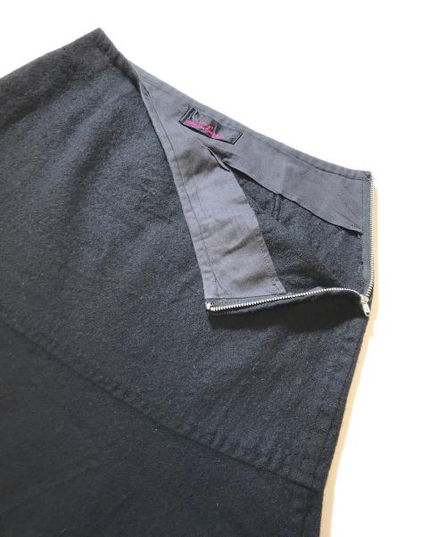tricot COMME des GARCONS（トリココムデギャルソン）tricot COMME des GARCONS (トリココムデギャルソン) 縮絨スカート ブラック サイズ:Sの古着・服飾アイテム