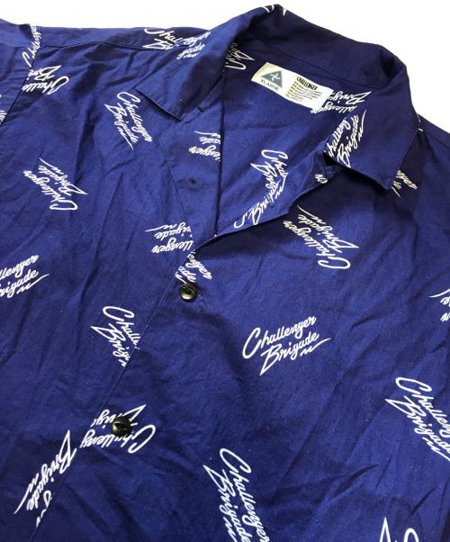 CHALLENGER（チャレンジャー）CHALLENGER (チャレンジャー) S/S MULTI SIGNATURE SHIRT ブルー サイズ:XLARGEの古着・服飾アイテム