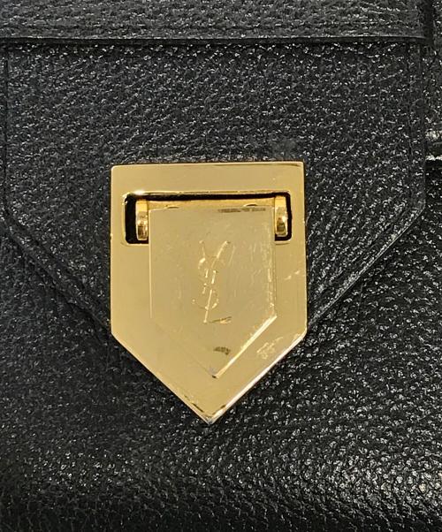 Yves Saint Laurent（イヴサンローラン）Yves Saint Laurent (イヴサンローラン) ショルダーバッグ ブラックの古着・服飾アイテム