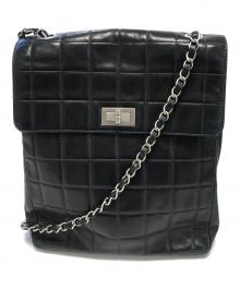 CHANEL（シャネル）の古着「チョコバー チェーンショルダーバッグ」｜ブラック