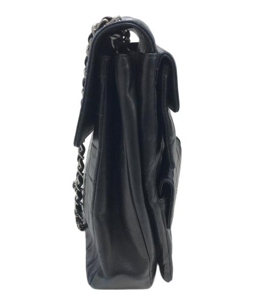 CHANEL（シャネル）CHANEL (シャネル) チョコバー チェーンショルダーバッグ ブラックの古着・服飾アイテム