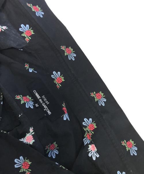 tricot COMME des GARCONS（トリココムデギャルソン）tricot COMME des GARCONS (トリココムデギャルソン) 花柄シャツ ブラック サイズ:Mの古着・服飾アイテム
