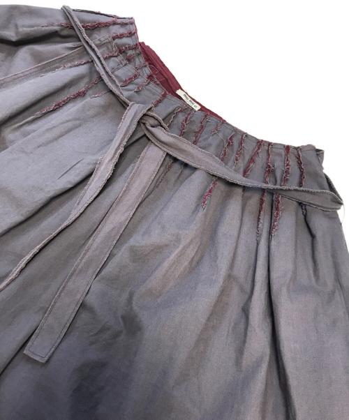 MIU MIU（ミュウミュウ）MIU MIU (ミュウミュウ) 裁断巻きスカート グレー サイズ:40の古着・服飾アイテム