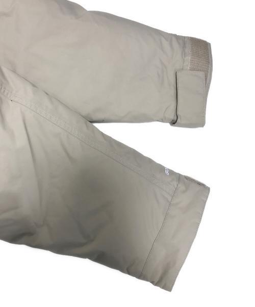 THE NORTH FACE（ザ ノース フェイス）THE NORTH FACE (ザ ノース フェイス) ダウンジャケット ベージュ サイズ:Lの古着・服飾アイテム