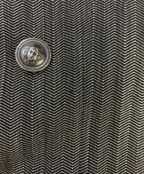 GIANNI VERSACE（ジャンニ・ヴェルサーチ）GIANNI VERSACE (ジャンニ・ヴェルサーチ) テーラードジャケット グレー サイズ:表記なしの古着・服飾アイテム