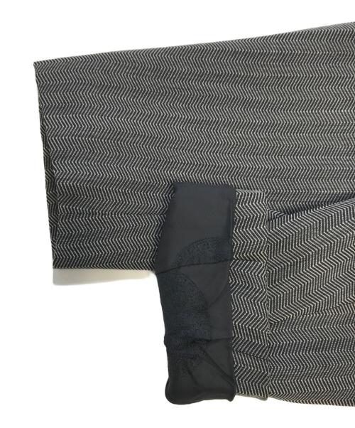 GIANNI VERSACE（ジャンニ・ヴェルサーチ）GIANNI VERSACE (ジャンニ・ヴェルサーチ) テーラードジャケット グレー サイズ:表記なしの古着・服飾アイテム