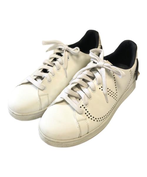 VALENTINO（ヴァレンティノ）VALENTINO (ヴァレンティノ) レザースタッズスニーカー ホワイト サイズ:40の古着・服飾アイテム