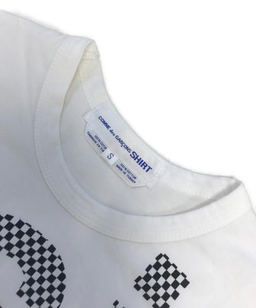 COMME des GARCONS SHIRT（コムデギャルソンシャツ）COMME des GARCONS SHIRT (コムデギャルソンシャツ) プリントTシャツ ホワイト サイズ:Sの古着・服飾アイテム