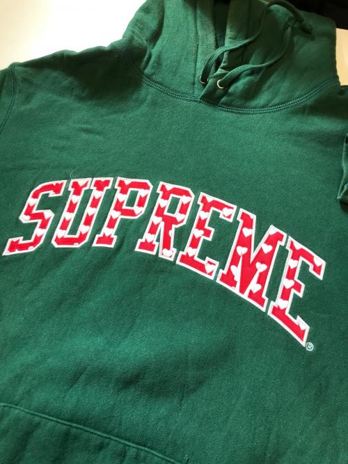 SUPREME（シュプリーム）Supreme (シュプリーム) Hearts Arc Hooded Sweatshirt グリーン サイズ:Mの古着・服飾アイテム