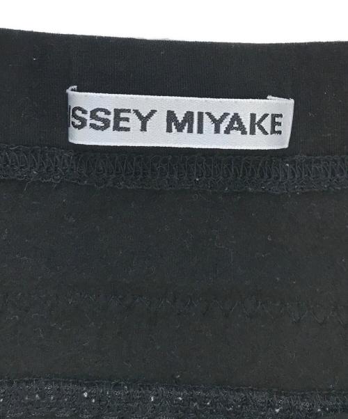 ISSEY MIYAKE（イッセイミヤケ）ISSEY MIYAKE (イッセイミヤケ) テープデザインスカート ブラック サイズ:2の古着・服飾アイテム