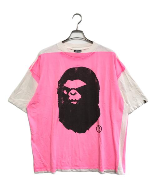 SAINT MICHAEL（セントマイケル）SAINT MICHAEL (セントマイケル) A BATHING APE (アベイシングエイプ) HANDPRINT BAPE SS TEE ピンク×ホワイト サイズ:2XLの古着・服飾アイテム