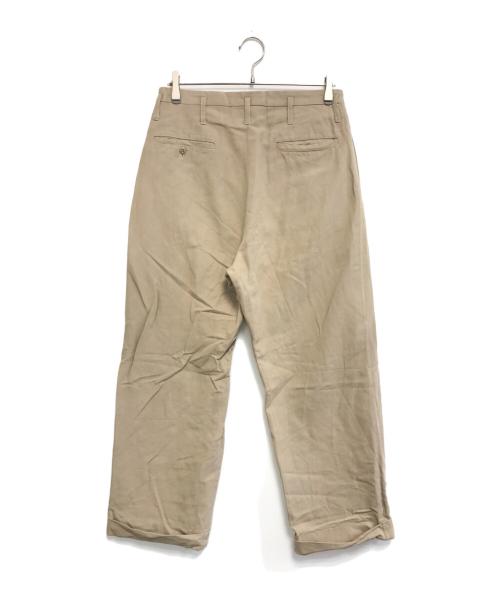 ATLAST & CO（アットラスト）ATLAST & CO (アットラスト) タックパンツ ベージュ サイズ:32の古着・服飾アイテム