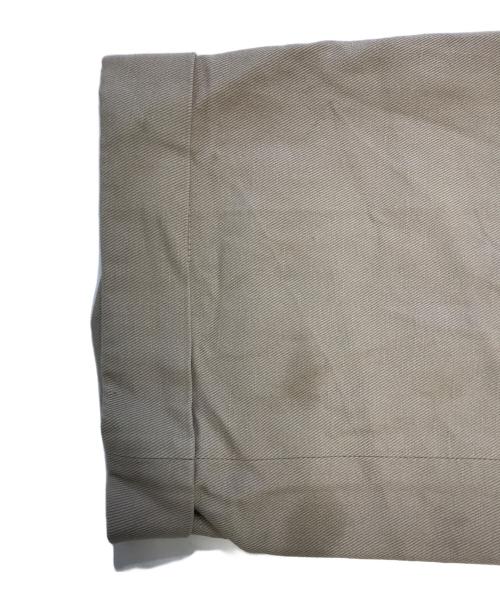 ATLAST & CO（アットラスト）ATLAST & CO (アットラスト) タックパンツ ベージュ サイズ:32の古着・服飾アイテム