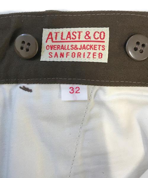 ATLAST & CO（アットラスト）ATLAST & CO (アットラスト) ワークトラウザーパンツ ブラウン サイズ:32の古着・服飾アイテム