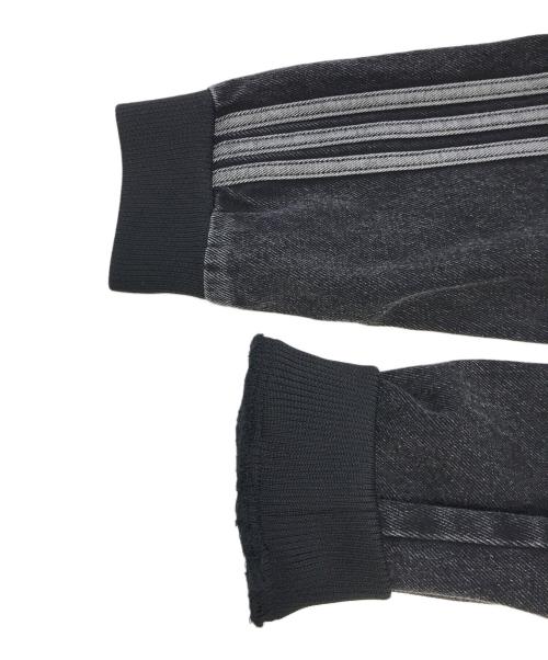 adidas（アディダス）adidas (アディダス) アディカラー ファースト ブラックデニム ブラック サイズ:Mの古着・服飾アイテム